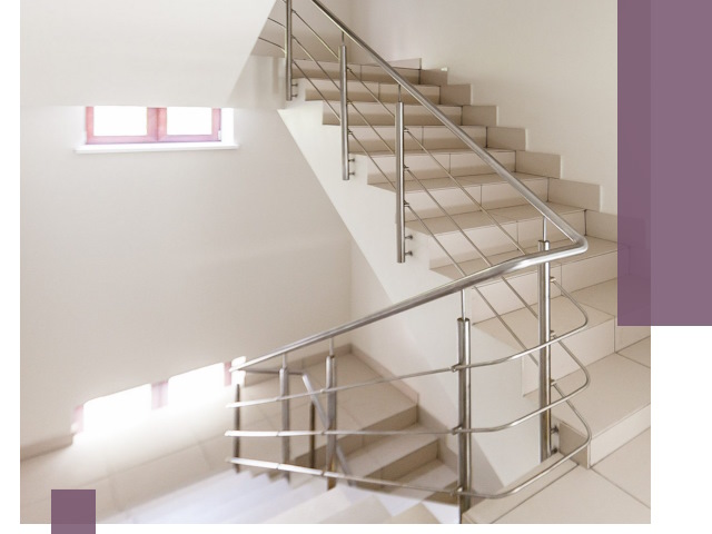 Установка и замена перил в подъезде в Железнодорожном