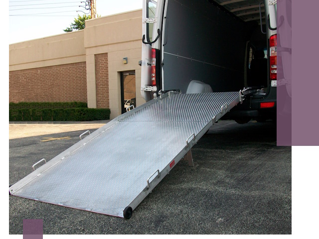 Мобильные пандусы в Железнодорожном — производство, монтаж и аренда