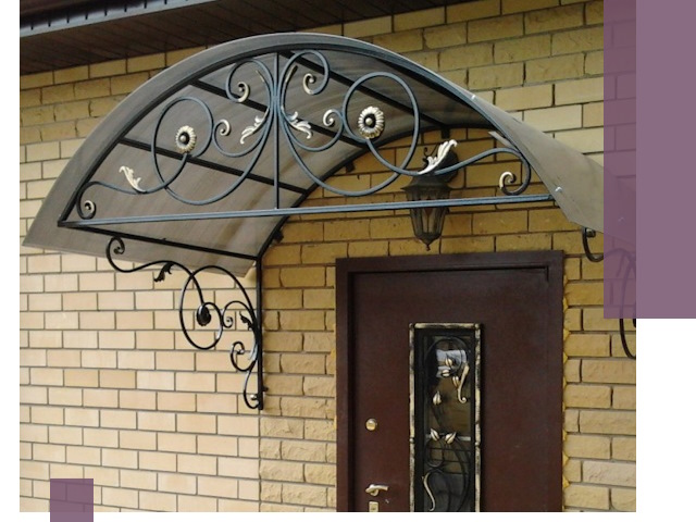 Изготовление козырьков из металла под ключ в Железнодорожном