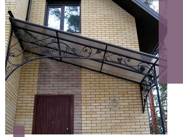 Односкатные козырьки из металла под ключ в Железнодорожном